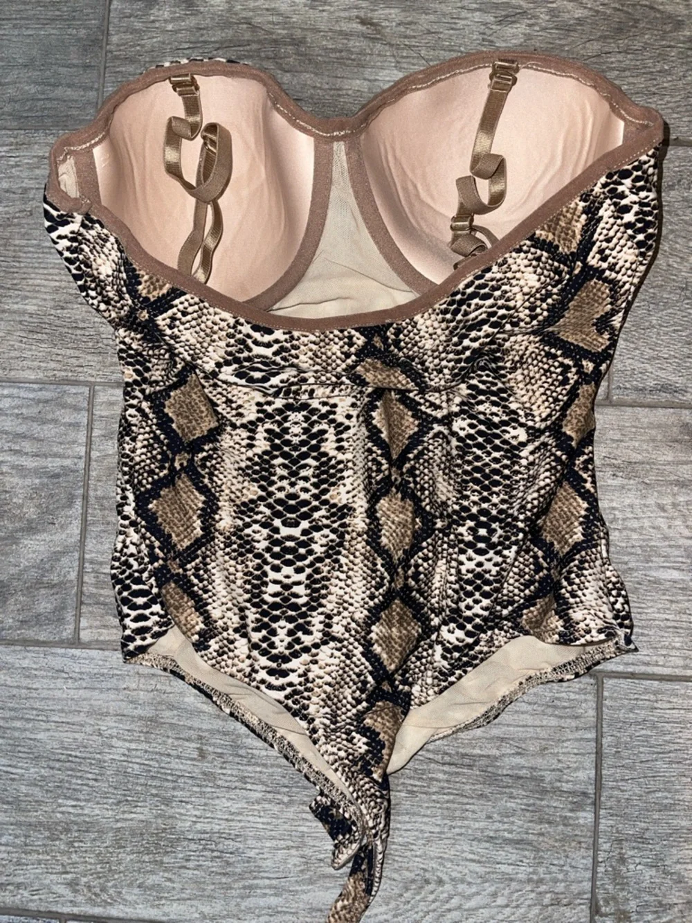 JLUXLABEL stylish snake